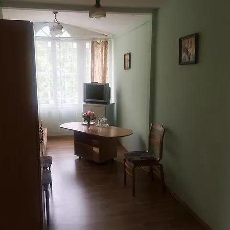 Elina Hotel