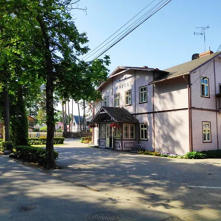 Elina Hotel 3*